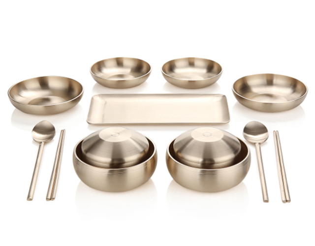 Banjja Stainless Steel Set (2): Complete dishware needs in a non-toxic, easily cleaned stainless steel. 